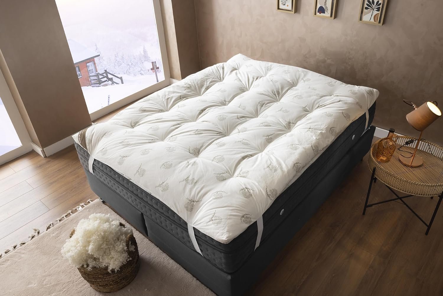 Duvetta 100% Natural New Zealand Merino Wool Topper 3″ Pillow Top, 1200 GSM Breathable, Hypoallergenic, Non-Toxic Oeko-Tex 100, Handmade,4 Straps, Back Pain Relief & Temperature Regulating (Queen)
