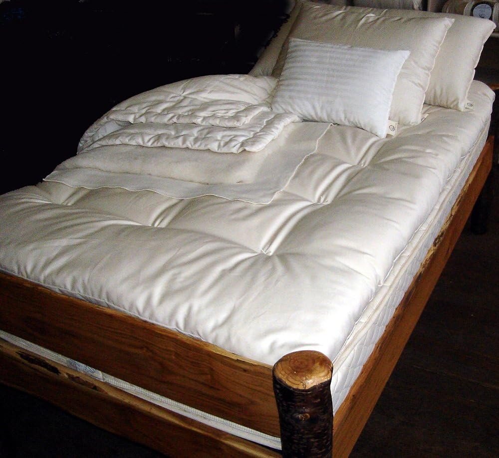 Holy Lamb Organics Quilted Ultimate Wool Mattress Topper – KING