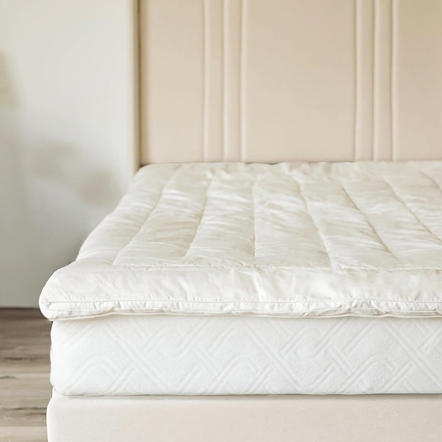 Woolino Wool Mattress Topper, Oeko-TEX Standard 100, Merino Wool Fill, Organic Cotton Sateen, Natural Temperature Regulating, Cooling, Pressure Relief, 1.2 in, Queen Size 60 x 80 in